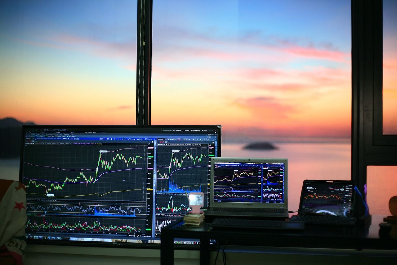 XRP capitulation deepens as loss-making holder sales signal possible bottom